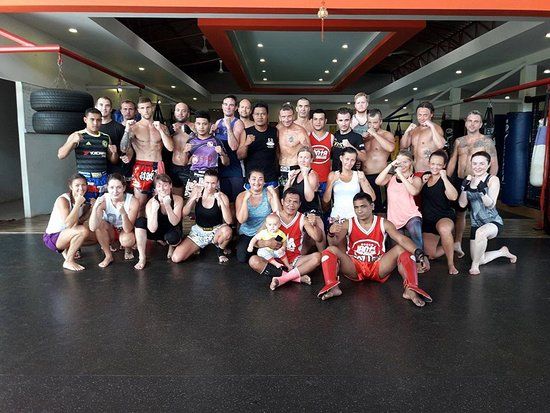 Lanta Muay Thai Academy